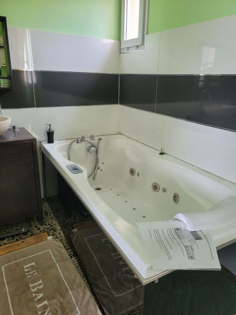 Cabanès Des Aresquiers Maison De Hébergement de vacances Frontignan